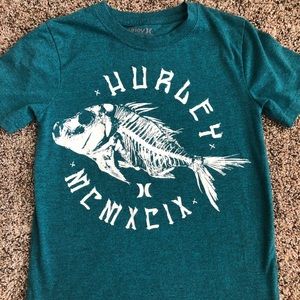Hurley t-shirt